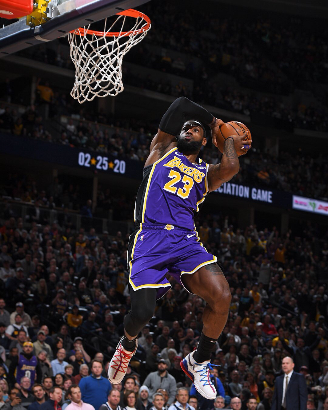 夫顿的同时 夫顿的同时