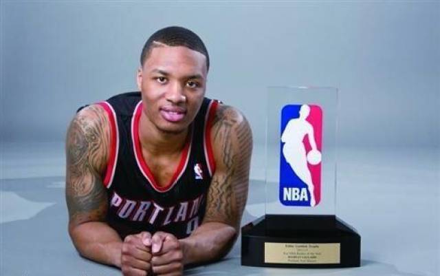 在现代篮球 在现代篮球