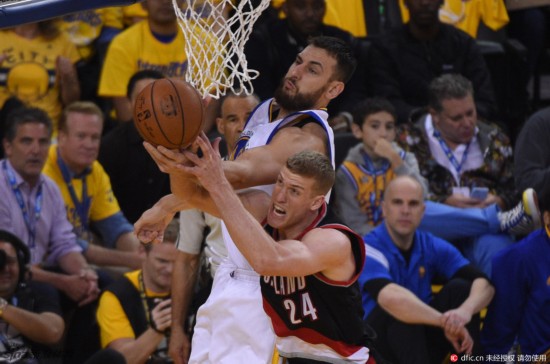 浓墨重彩的 浓墨重彩的