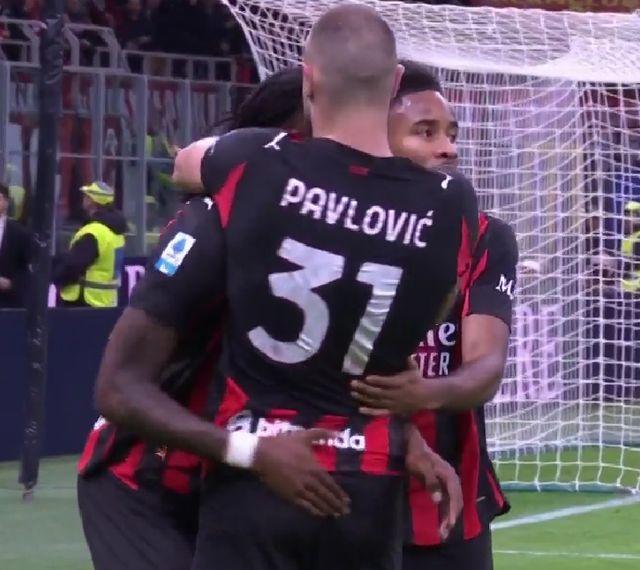 对季票持有 对季票持有